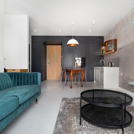 Wola Artistic Designer Apartment Varsovie Extérieur photo